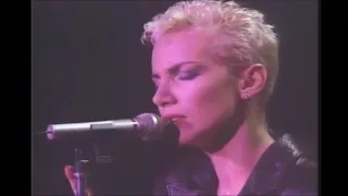 Eurythmics   The Miracle Of Love (Live)