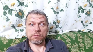 Зачем садим два куста помидоров в одну лунку!?