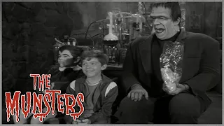 Herman's New Friend | The Munsters
