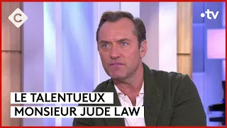 Jude Law invité exceptionnel de C à Vous - C à Vous - 26/03/2024