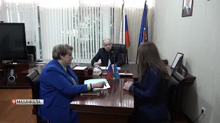 Сенатор Ильяс Умаханов провел прием граждан