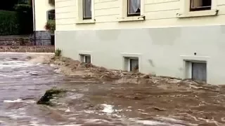 Hochwasser - Widerstehen oder Nachgeben