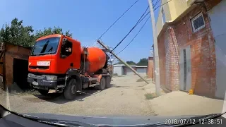 Подборка ДТП / Лето 2018/ Часть 267 - Car Crash Compilation - Part 267