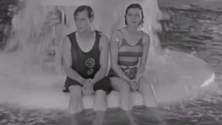 Buster Keaton   The cameraman 1928   Swimming Fun