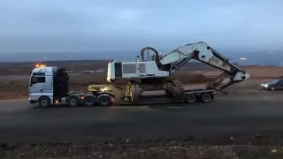 Transporting The Liebherr 984 Excavator By Side - Fasoulas Heavy Transports