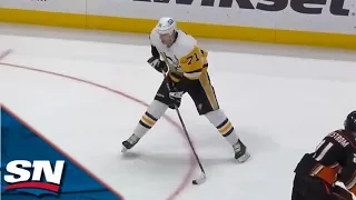 Penguins' Evgeni Malkin Becomes 51st NHL Player To Record 1200 Career Points