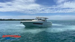 Boston Whaler 420 Outrage for sale at MarineMax Sarasota