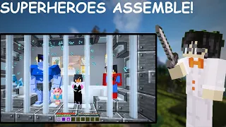 "SuperHEROES ASSEMBLE!" | Reacting to Aphmau Playing as a HERO FAMILY on ONE CITY BLOCK!