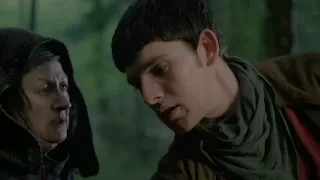 Merlin pierced by an arrow (Merlin S05E10) TVSeries/TVShow hurt scene/whump/injured male lead