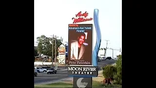 Hosting AMERICAN IDOL / Pete Peterkin at ANDY WILLIAMS Moon River Theater