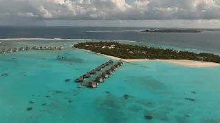 Island and hotel, Six Senses Laamu, Maldives