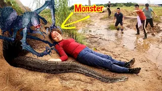 Young Man Ran Away Screaming For Help When Monster Eating His Girlfriend