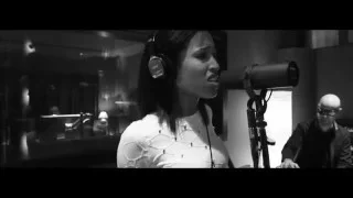 VHELADE "Why Can't We Live Together" Live In Studio