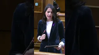 Arrimadas destroza a Montero: "Lo suyo no es feminismo, es sectarismo"