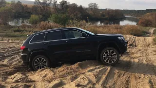 JEEP Grand Cherokee 2017 Overland тестируем на небольшом бездорожье