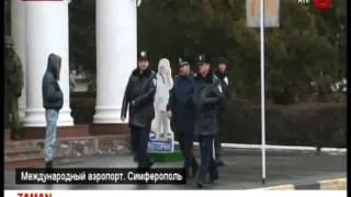 Российские военные захватили аэропорты Крыма