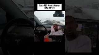 Tesla FSD Does A Human Like Move! 🤯 😳