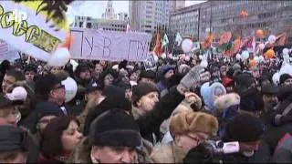 Raw Video: Anti-Putin Protests Draw Thousands