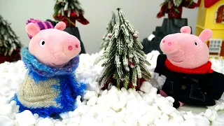 Свинка Пеппа и Джордж гуляют зимой — Мама Свинка сшила одежду для свинки — Видео ИГРУШКИ
