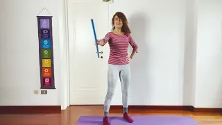 Esercizi con bastone per le spalle | Silva Iotti Yoga & Gym | Ginnastica Posturale