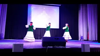 Башкирский танец. Участвуют девочки из ансамбля ЭНЖЕ.