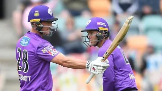 In-form McDermott blasts unbeaten 89 to lead Canes' chase | KFC BBL|10