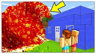 ONDA GIGANTE DI LAVA CONTRO BASE DI ACQUA! - Minecraft ITA