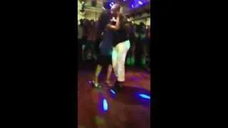 Tony pirata demo kizomba  a la soirée   MAIS KIZOMBA