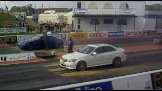 Mercedes C63 AMG vs Maserati