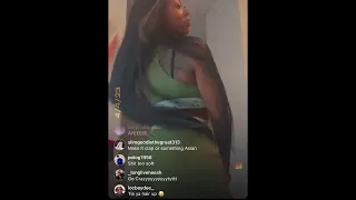 Asian Doll Twerking