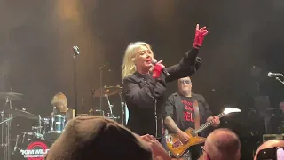 Kim Wilde - You Came, Live at Trädgår'n, Gothenburg, Sweden, 22.12.04