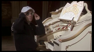 Chris Lowe from the Pet Shop Boys plays It's a Sin on a Wurlitzer Organ