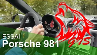 Porsche 981 GTS qui hurle dans le massif ardennais