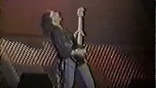 RATT - You're In Love (live 1989) Tokyo
