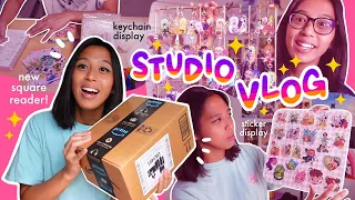 Studio Vlog ♡ Artist Alley prep, where I order products & display tips!