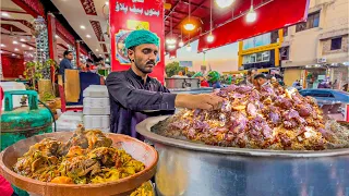 FAMOUS PATHAN BOY SELLING BEEF PAINDA & DESI CHICKEN SOHBAT | Pakistan Street Food