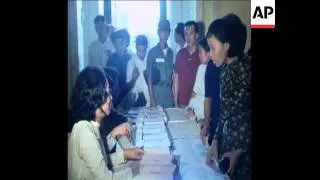SYND 31 08 70 PRESIDENT NGUYEN VAN THIEU CASTS HIS VOTE IN THE SOUTH VIETNAMESE ELECTIONS