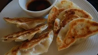 crispy pan fried dumplings