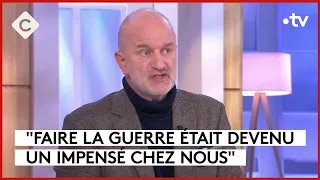 Ukraine : faut-il se préparer à l’envoi de troupes au sol ? - C à vous - 27/02/2024