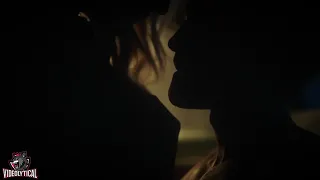 Riverdale| Season 5x06 | Betty and Archie make sex in the car | HD
