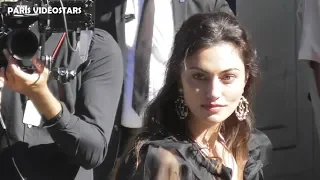 VIDEO Phoebe TONKIN attends Paris Fashion Week 2 july 2019 show Chanel Couture