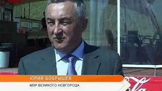 Прокуратура Великого Новгорода проверила законность размещения торгового павильона у Кремля