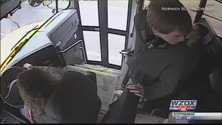 Bus driver saves kid's life