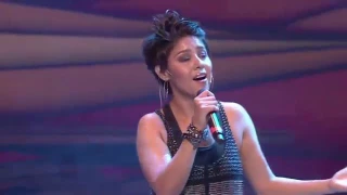 #SunidhiChauhan  #ShootoutatWadala   Best stage performance singing and dancing Sunidhi Chauhan