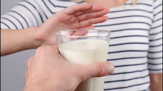 Молоко, молоко - на него взлетели цены высоко, его себе позволить нелегко!  | Пародия "Домовой"
