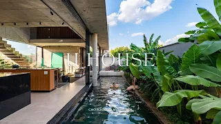 Concrete Private House Design With Welcoming Environment