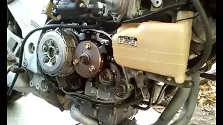 1990-1997 Honda VFR750 Clutch Replacement in 15 Minutes