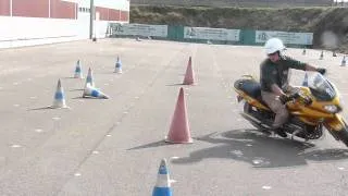 Safety-Hungary motoros vezetéstechnikai képzés 1. szint