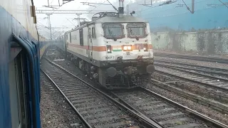 12029 New Delhi Amritsar Swarna Shatabdi Express departing New Delhi with GZB WAP7 30657