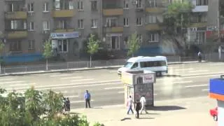 Як Янукович їздить дорогами Дніпропетровська